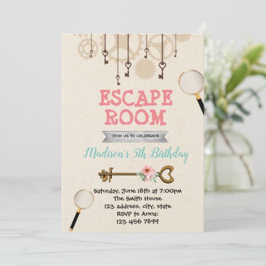 Invitation mignonne de partie de pièce d'évasion (Debout devant)
