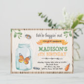 Invitation mignonne de partie d'insecte de pot de (Debout devant)