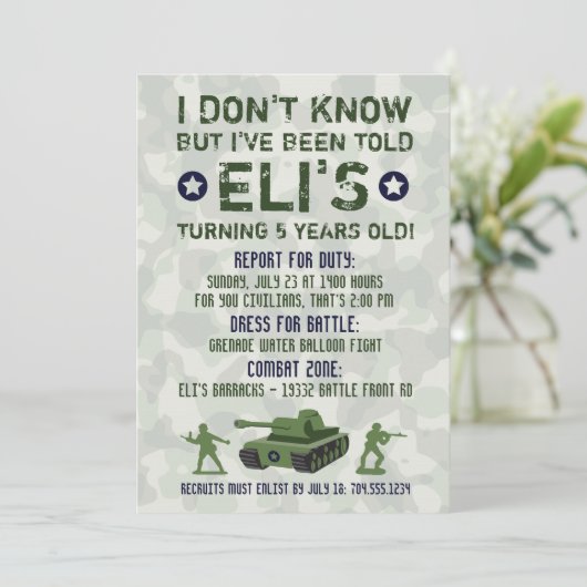 Invitation militaire d'anniversaire d'armée (Debout devant)