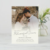 Invitation Minimal Casual Script Photo | Rehearsal Dinner  (Debout devant)
