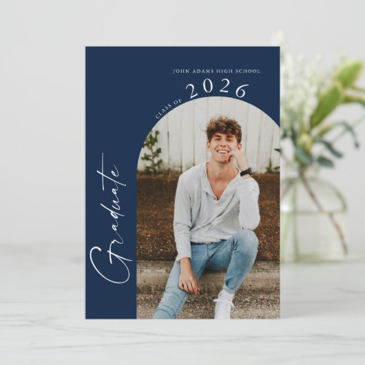 Invitation Minimal Class of Photo Dark Blue Graduation Party (Debout devant)