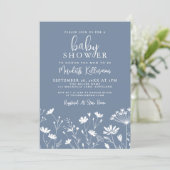 Invitation Minimalist Dusty Blue Wildflower Baby Shower (Debout devant)