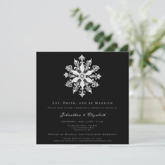 Invitation Minimalist Snowflake Rehearsal Dinner | Black (Debout devant)