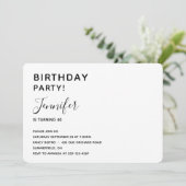 Invitation minimaliste d'anniversaire (Debout devant)