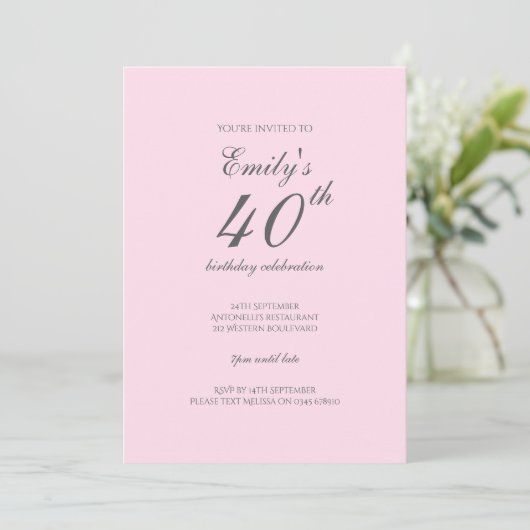 Invitation minimaliste rose pour 40e anniversaire (Debout devant)