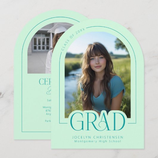 Invitation Mint Green Modern Minimal Grad Photo Announcement (Devant / Derrière)