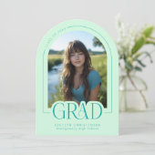 Invitation Mint Green Modern Minimal Grad Photo Announcement (Debout devant)