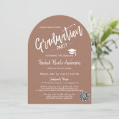 Invitation Mocha Mousse Arch Photo Graduation Party (Debout devant)