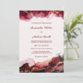 Invitation Modèle de mariage modifiable bordeaux et or (Debout devant)