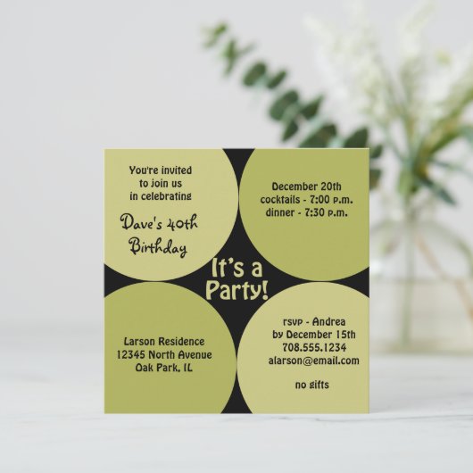 Invitation Modèle du Dîner d'anniversaire (Debout devant)