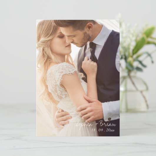 Invitation Modèle minimaliste modifiable (Debout devant)