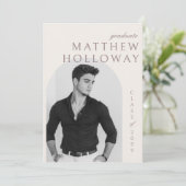 Invitation Modern Arch Beige Graduation Announcement (Debout devant)