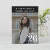 Invitation Modern Black College Graduation Senior Photo (Debout devant)