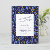 Invitation Modern Blue Botanical Family Hanukkah Party (Debout devant)