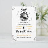 Invitation Modern Disco Ball New Year’s Eve Party  (Debout devant)