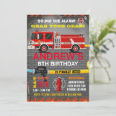 Invitation Modern Fire Fighter Department Theme Truck (Debout devant)