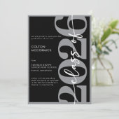 Invitation Modern Gray Typography Graduation Announcement (Debout devant)