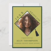 Invitation Modern Green Graduation Cap Photo Announcement (Devant)