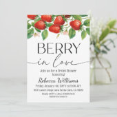 Invitation Modern Strawberry Berry In Love Bridal Shower (Debout devant)