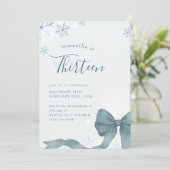 Invitation Modern Winter Snowflake Bow 13th Birthday Party (Debout devant)