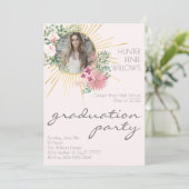 Invitation Moderne Boho Blush Rose Floral Photo Graduation (Debout devant)