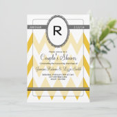 Invitation moderne de Chevron avec le monogramme (Debout devant)