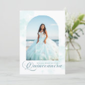 Invitation Moderne Elegant bleu clair Quinceanera photo (Debout devant)