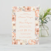 Invitation Moderne Elégant Pêche Beige Floral Mariage (Debout devant)