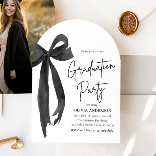 Invitation Moderne Elégant tendance noir Bow Graduation Arche