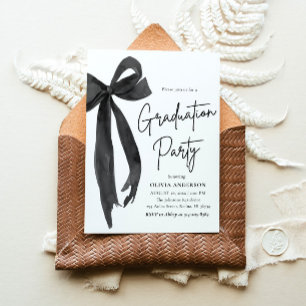 Invitation Moderne Elégant tendance Stylish Black Bow Graduat