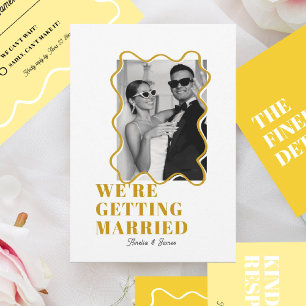 Invitation moderne Gras coloré Wavy funky jaune Mariage