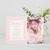 Invitation Moderne Photo Blush Pink Stripes Graduation (Debout devant)