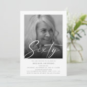 Invitation moderne pour une fête d'anniversaire de (Debout devant)