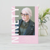 Invitation moderne pour une fête d'anniversaire de (Debout devant)