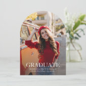 Invitation Moderne Red White Grad Photo Graduation 2025 Party (Debout devant)