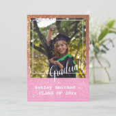 Invitation Moderne reflets scintillants photo diplôme rose (Debout devant)