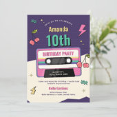 Invitation moderne Retro 10e anniversaire (Debout devant)