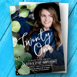 Invitation Moderne rustique élégant vingt et un photo de 21 a<br><div class="desc">Rustique élégant vingt et un 21 anniversaire invitation de fête verdoyante. Collection d'aquarelles élégantes et vertes avec branches d'eucalyptus et lignes et points d'or. Contactez-moi par conversation si vous avez des questions sur l'oeuvre ou avez besoin de personnalisation ! Si vous avez besoin de dessins supplémentaires dans cette collection, faites-le-moi...</div>