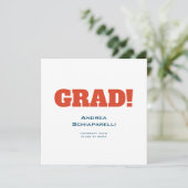 Invitation Moderne Simple Graduation Party Carré rouge et ble (Debout devant)