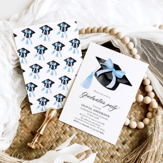 Invitation Moderne tendance Bleu Bow Graduation Cap Graduatio