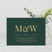 Invitation ModernForrest Green Monogramme Mariage or (Debout devant)