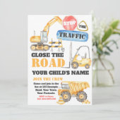 Invitation modifiable pour un chantier de construc (Debout devant)