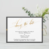 Invitation Modifier la date Elegant Dark Grey Gold Stripe Car (Debout devant)