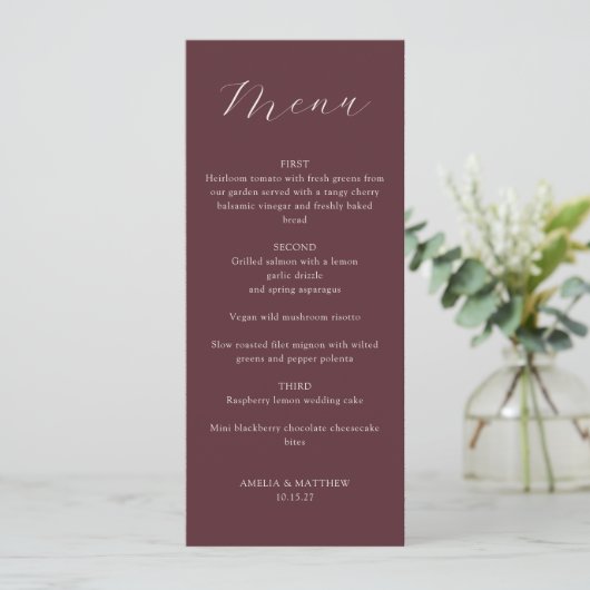 Invitation Monogramme classique Burgundy Script Menu imprimab (Debout devant)