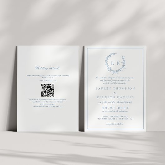 Invitation Monogramme feuille Crest Dusty bleu QR Code Mariag