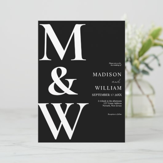 Invitation Monogramme moderne simple Mariage noir et blanc (Debout devant)
