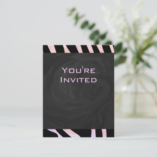 Invitation Monogramme noir et rose Zebra (Debout devant)