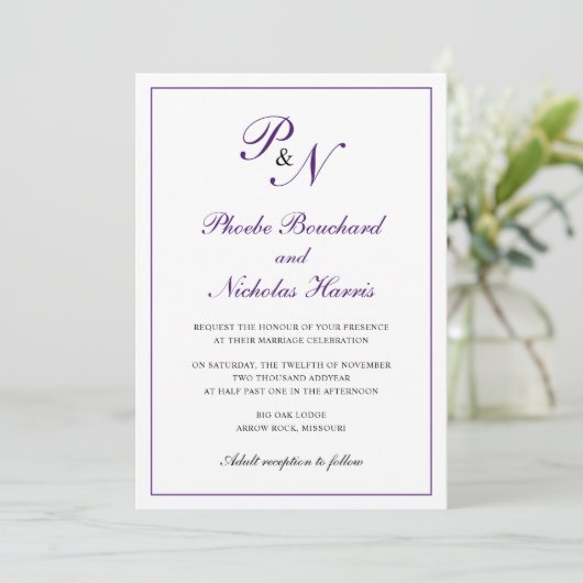 Invitation Monogramme royal violet traditionnel Mariage éléga (Debout devant)