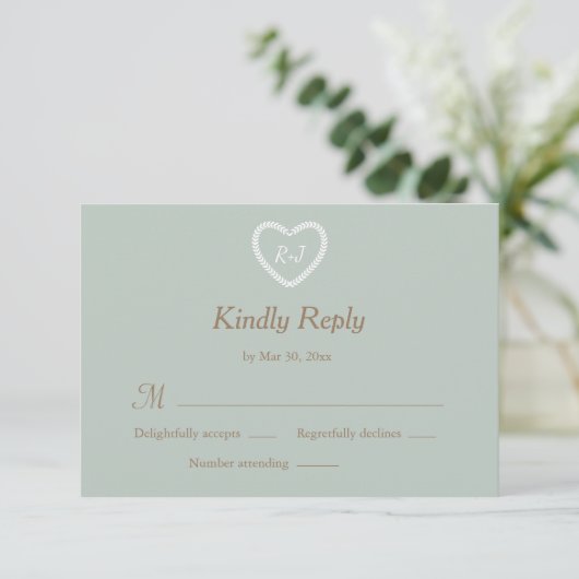 Invitation Monogramme Sage Blanc Coeur Or Formé Mariage RSVP (Debout devant)