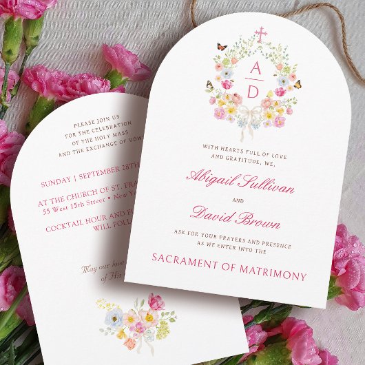 Invitation Monogrammes de cadre de fleurs vives Mariage catho